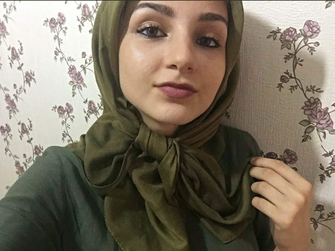 Türbanlı Türk Kızı Kurtvip Yabanci Turk İfsa